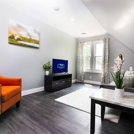 Cozy Micro Apartment, Minutes From Falls Niagara Falls Exterior foto
